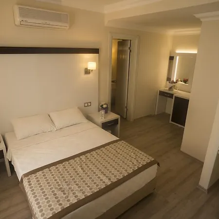 Otel Alinda